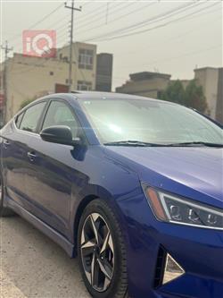 هیوندای ئەلەنترا
